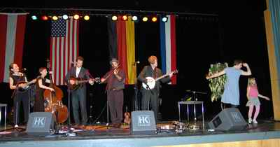 "The Crooked Jades" am 9.4.2005 in B�hl. Bild: Jens H. Jensen