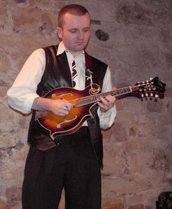 Georg B�hr aus Aschaffenburg war eine der gro�en �berraschungen am 12. Februar 2004 in B�hl im Sch�tte-Keller. Bild: Hauke Str�bing