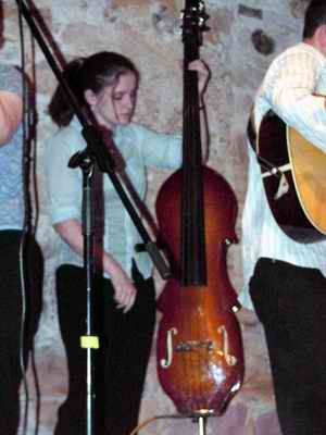 Jessica Lee am 13. Mai 2004 im Sch�tte-Keller in B�hl. Bild: Hauke Str�bing