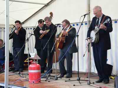 "Lost Highway" am 9. 4. 2005 in der Fu�g�ngerzone in B�hl. Bild: Hauke Str�bing