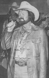 Red Steagall am 28. Februar 1977 in Schw�bisch Hall. Bild: Hauke Str�bing